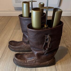 Manitobah mukluks Brown Leather Boots